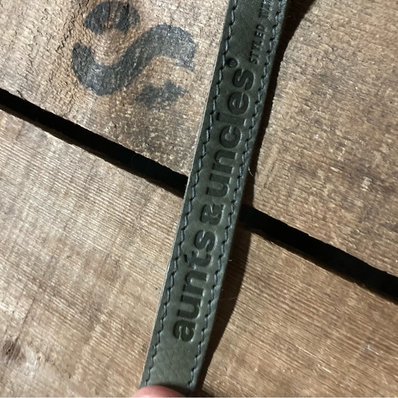 Rambutan Crossbody in Mayfly | Aunts & Uncles - Picture 6 of 8